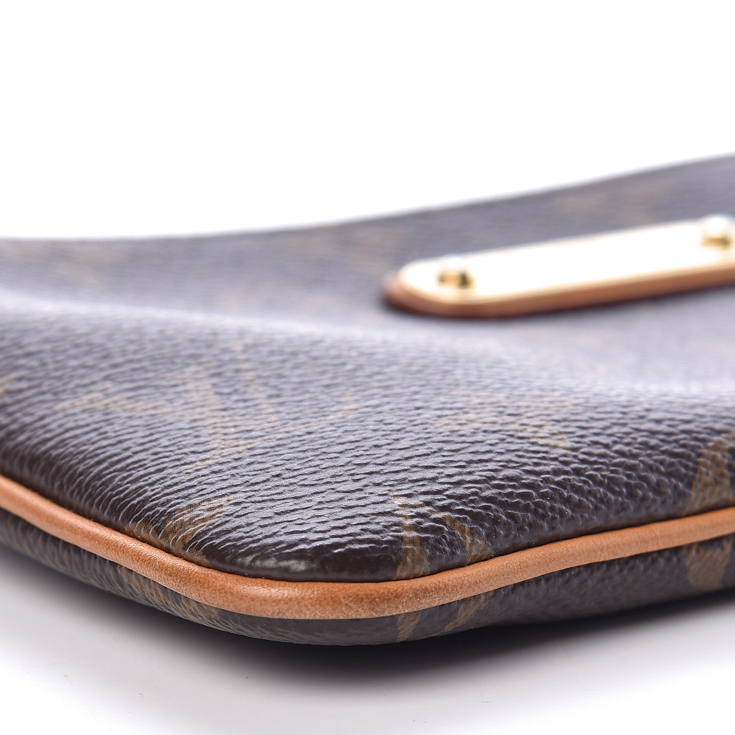 Louis Vuitton Monogram Pochette Milla MM 10 of 12