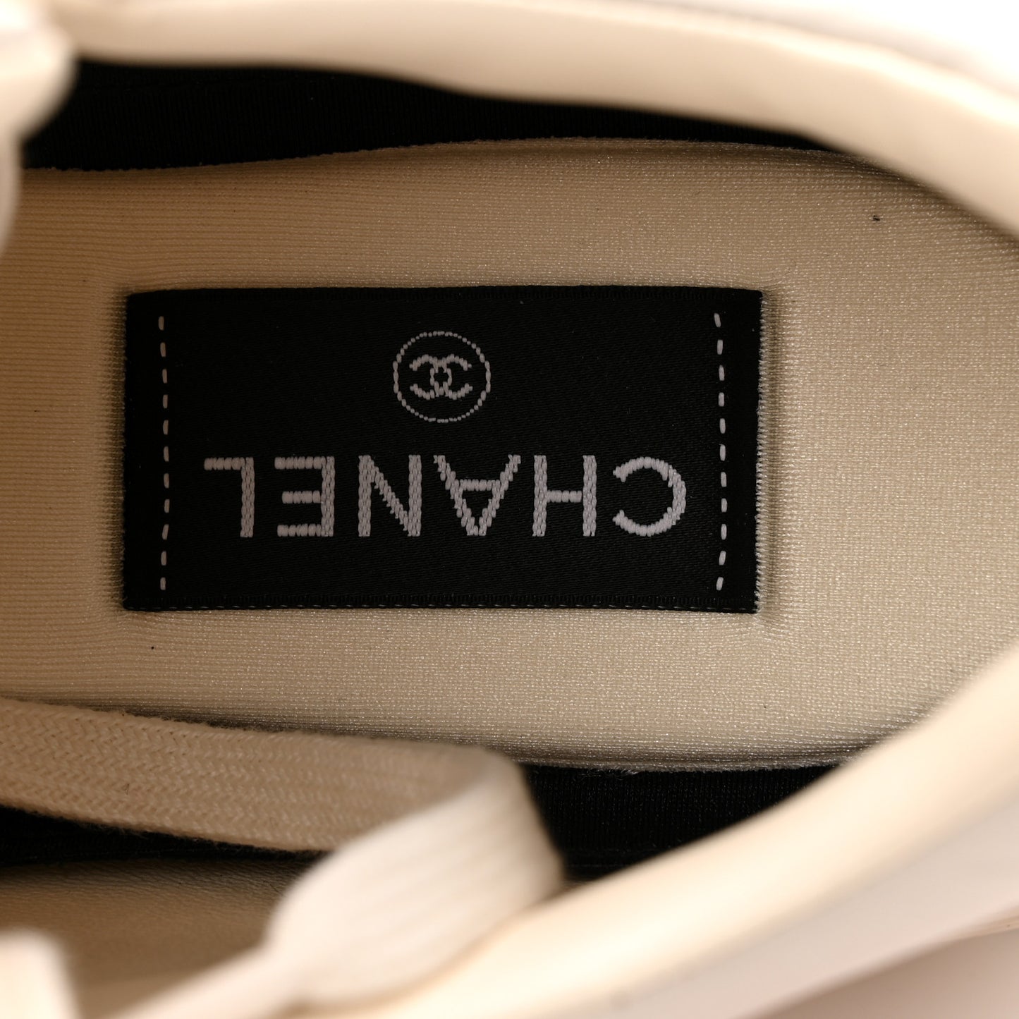 Gradiant Calfskin CC Womens Sneakers 40 Beige