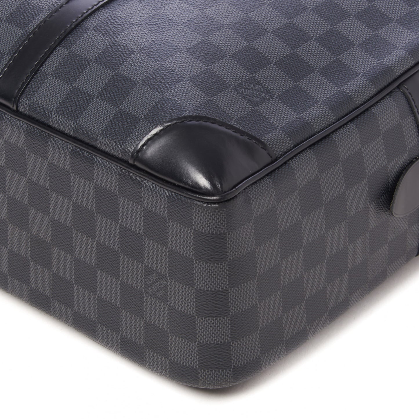 Damier Graphite Porte-Documents Voyage GM