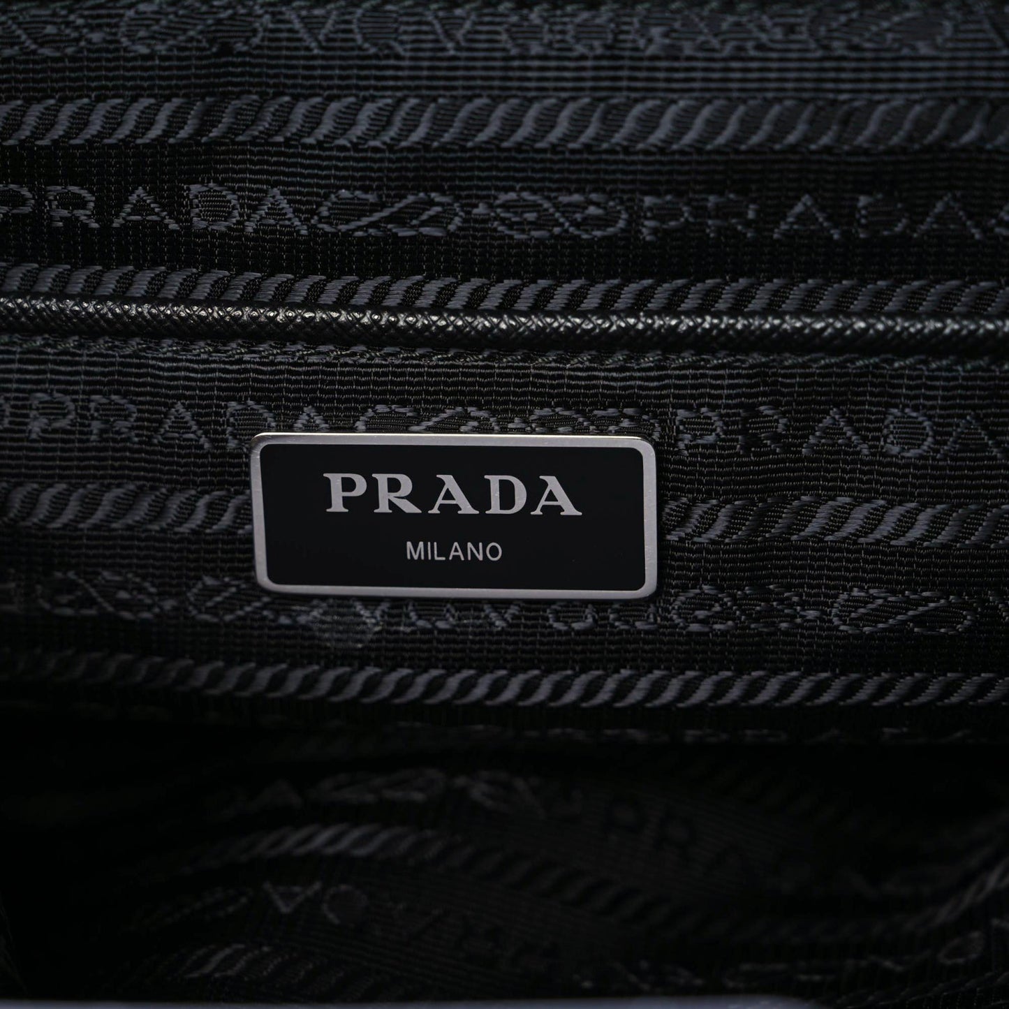 Tessuto Nylon Saffiano Tote Mimetico Black
