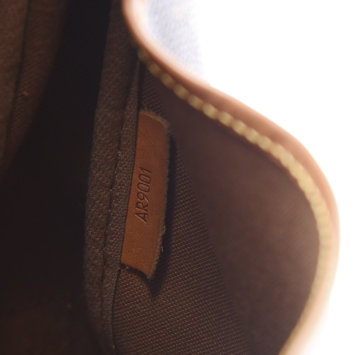Louis Vuitton Monogram Saumur 35 6 of 11