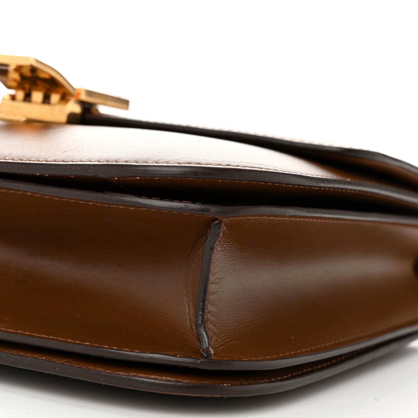 Smooth Calfskin Medium Classic Box Flap Bag Light Camel