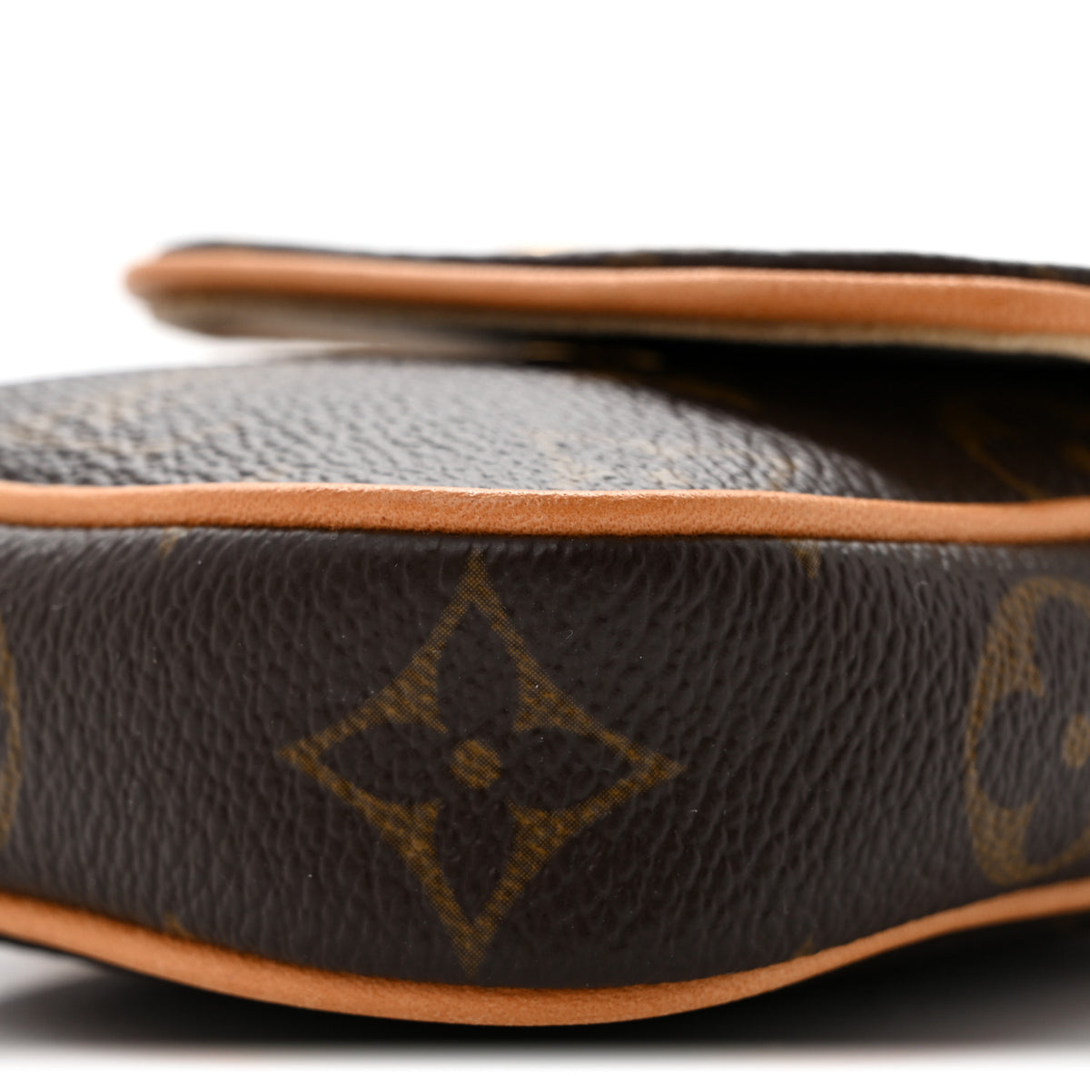 Monogram Pochette Cancun