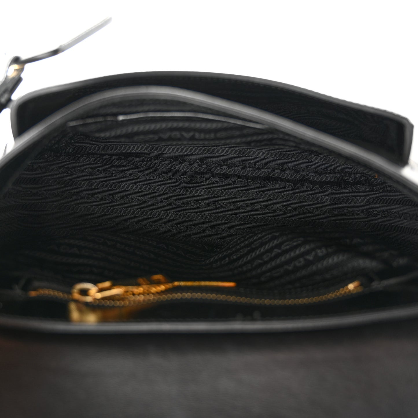 Saffiano Vernice Messenger Bag Black