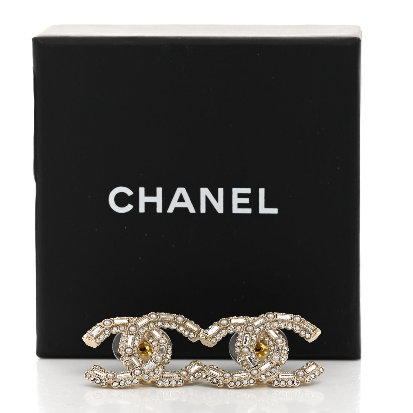 Crystal Baguette Pearl CC Earrings Gold Pearly White