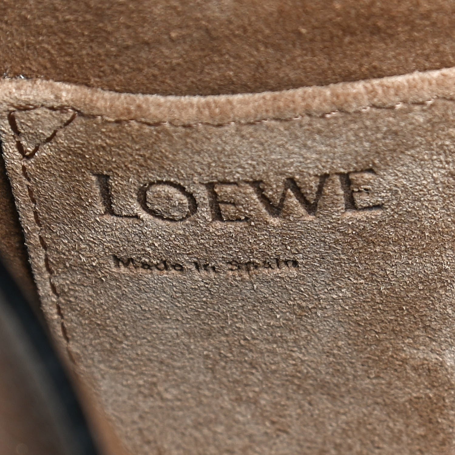 Loewe Grained Calfskin Small Gate Crossbody Bag Mocca Black 6 of 9