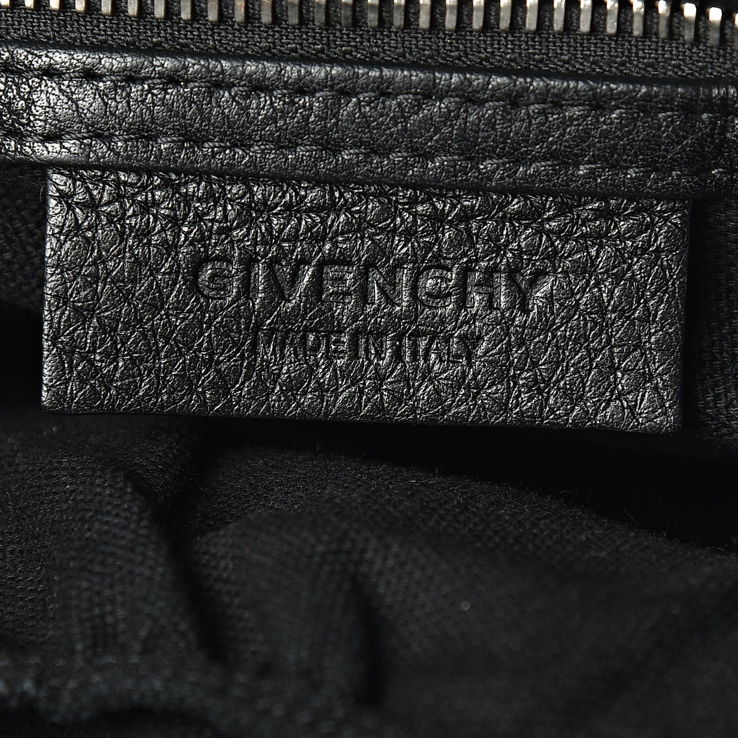 Waxed Calfskin Micro Nightingale Black