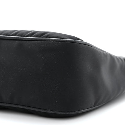 Prada Nylon Re-Edition 2005 Shoulder Bag Black 14 of 15