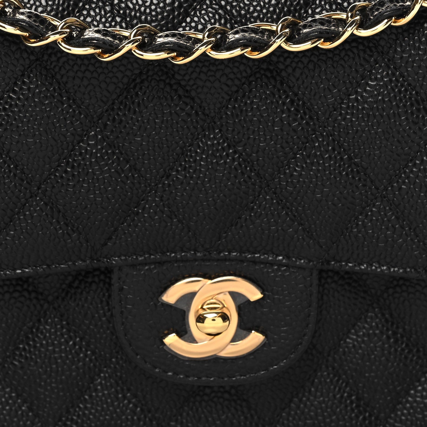 Caviar Quilted Medium Double Flap Black