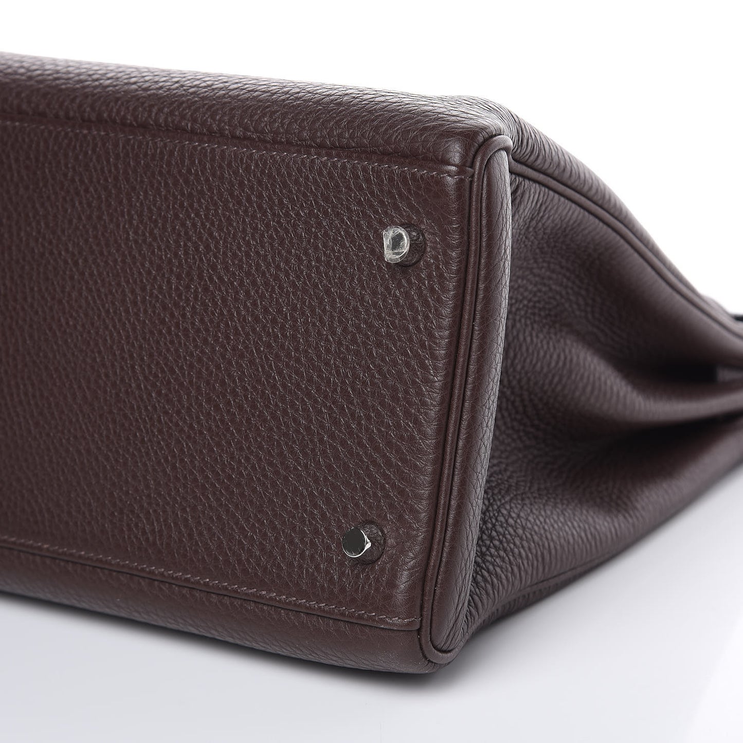 Togo Kelly Retourne 40 Chocolate