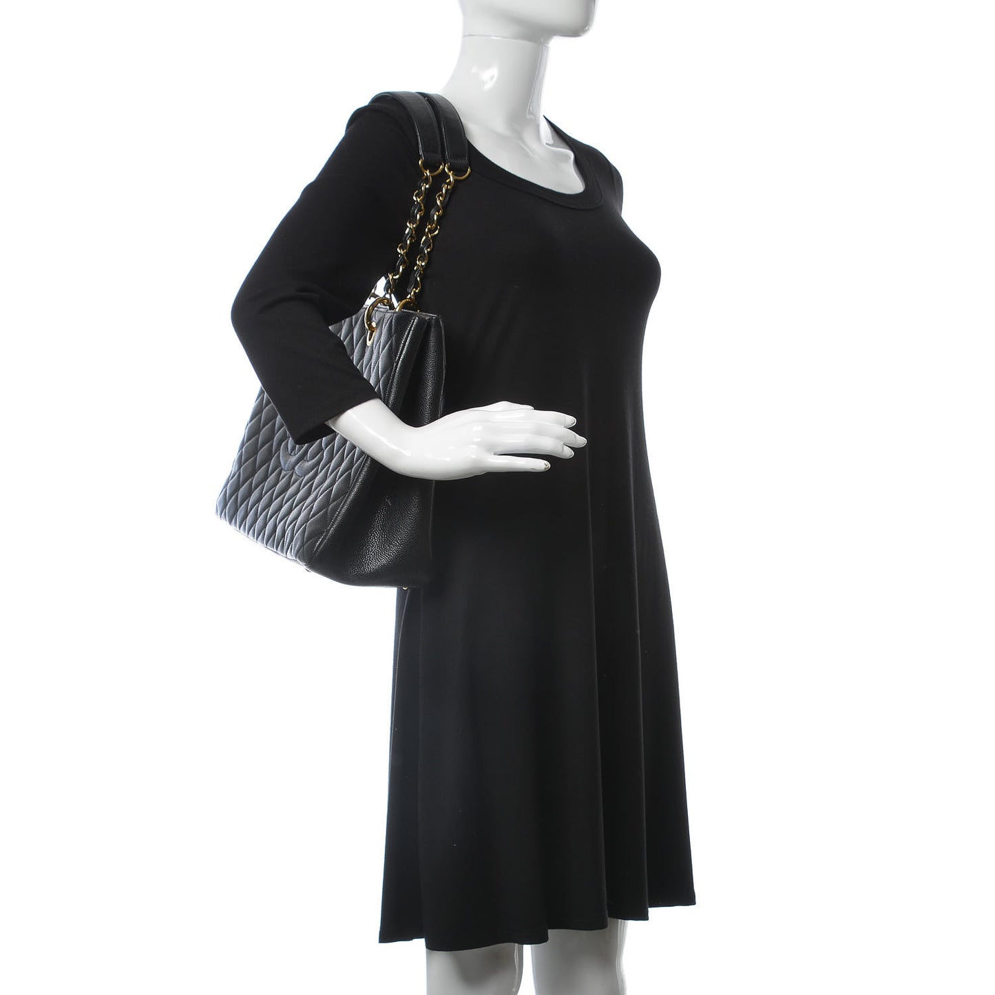 Caviar Quilted XL Grand Shopping Tote GST Black