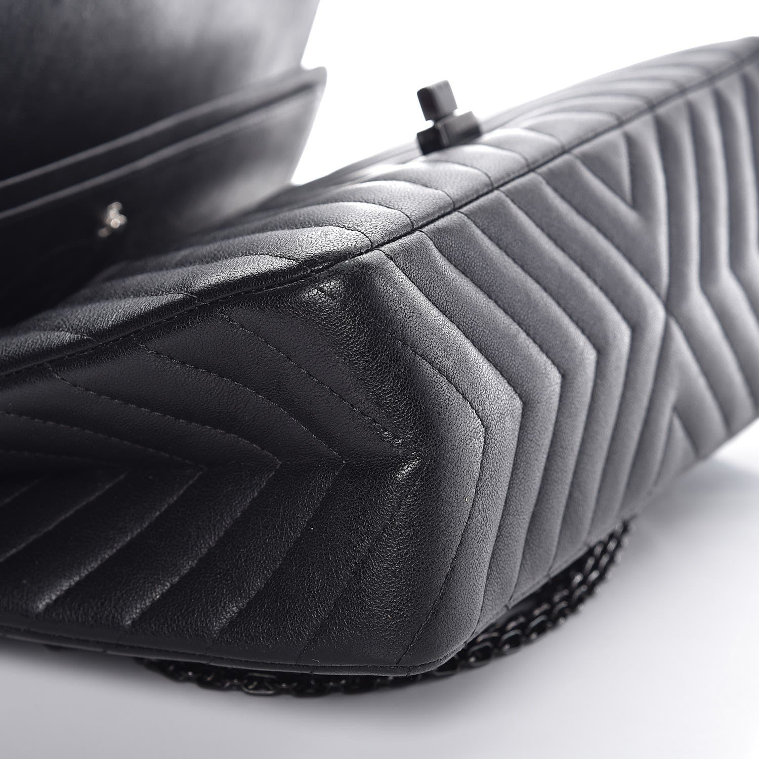Chanel Sheepskin Chevron Quilted 2.55 Reissue 226 Flap So Black 15 of 20