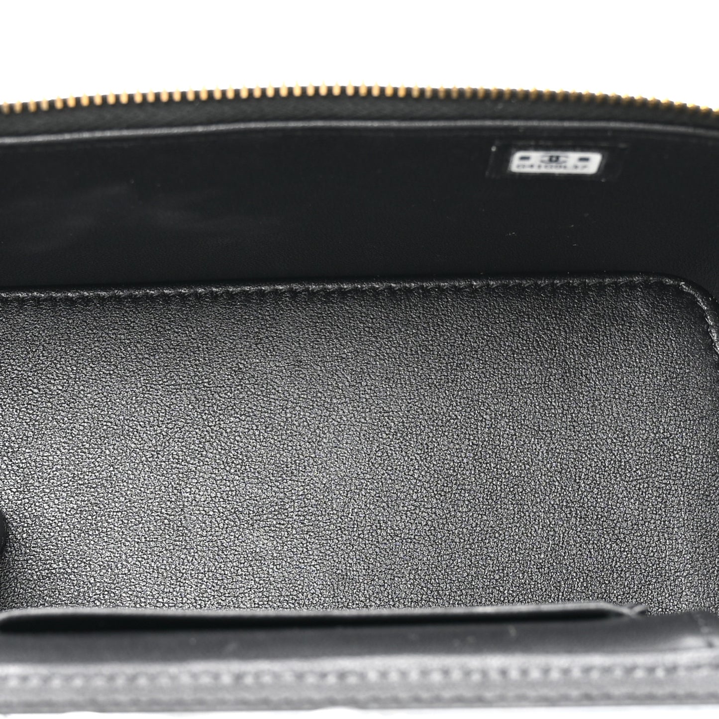 Shiny Calfskin Quilted Pick Me Up Vanity Case Black