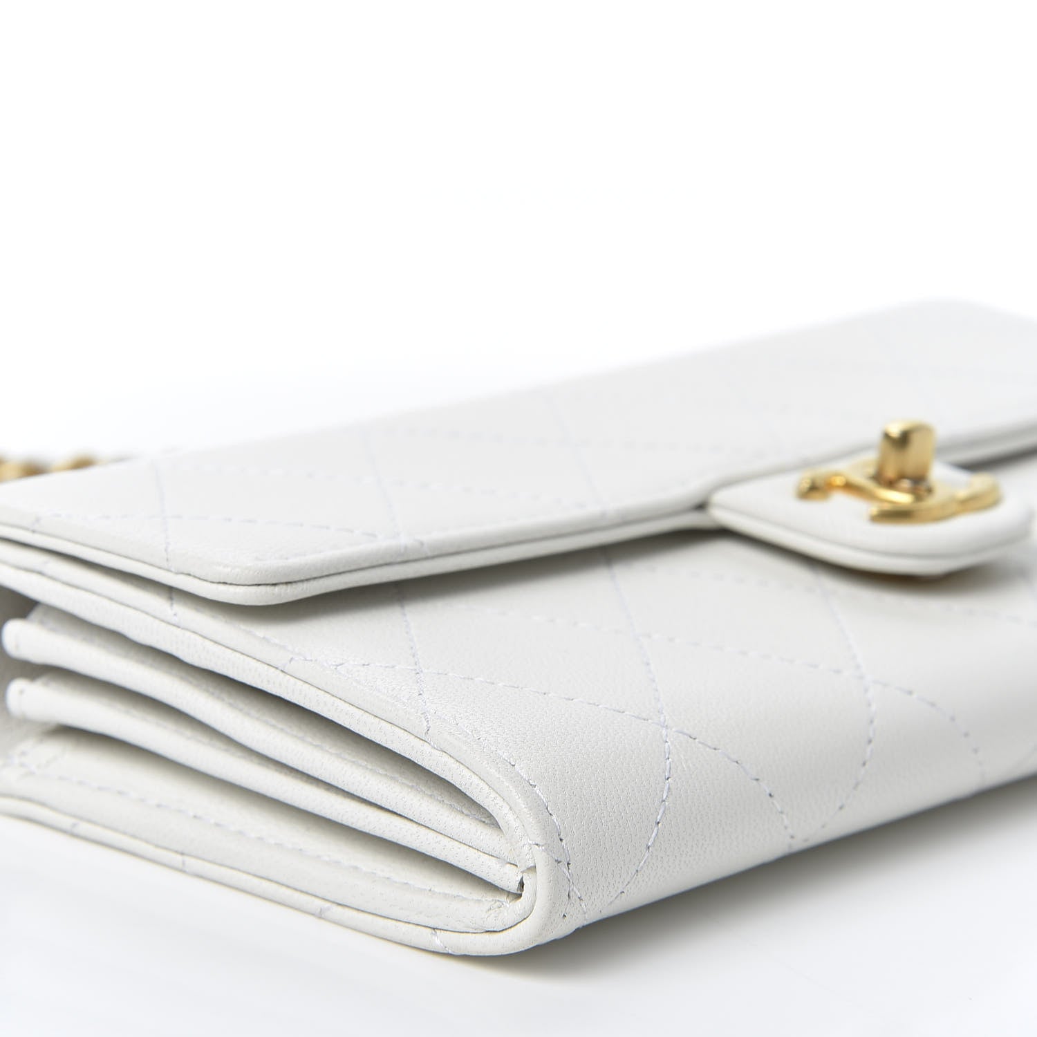 Chanel Lambskin Quilted Chic Pearls Clutch With Chain White 5 of 10