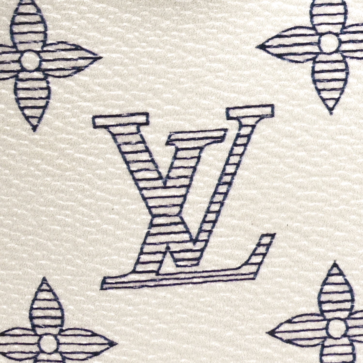 Louis Vuitton Savane Monogram Rhinoceros Chapman Luggage Tag 3 of 3