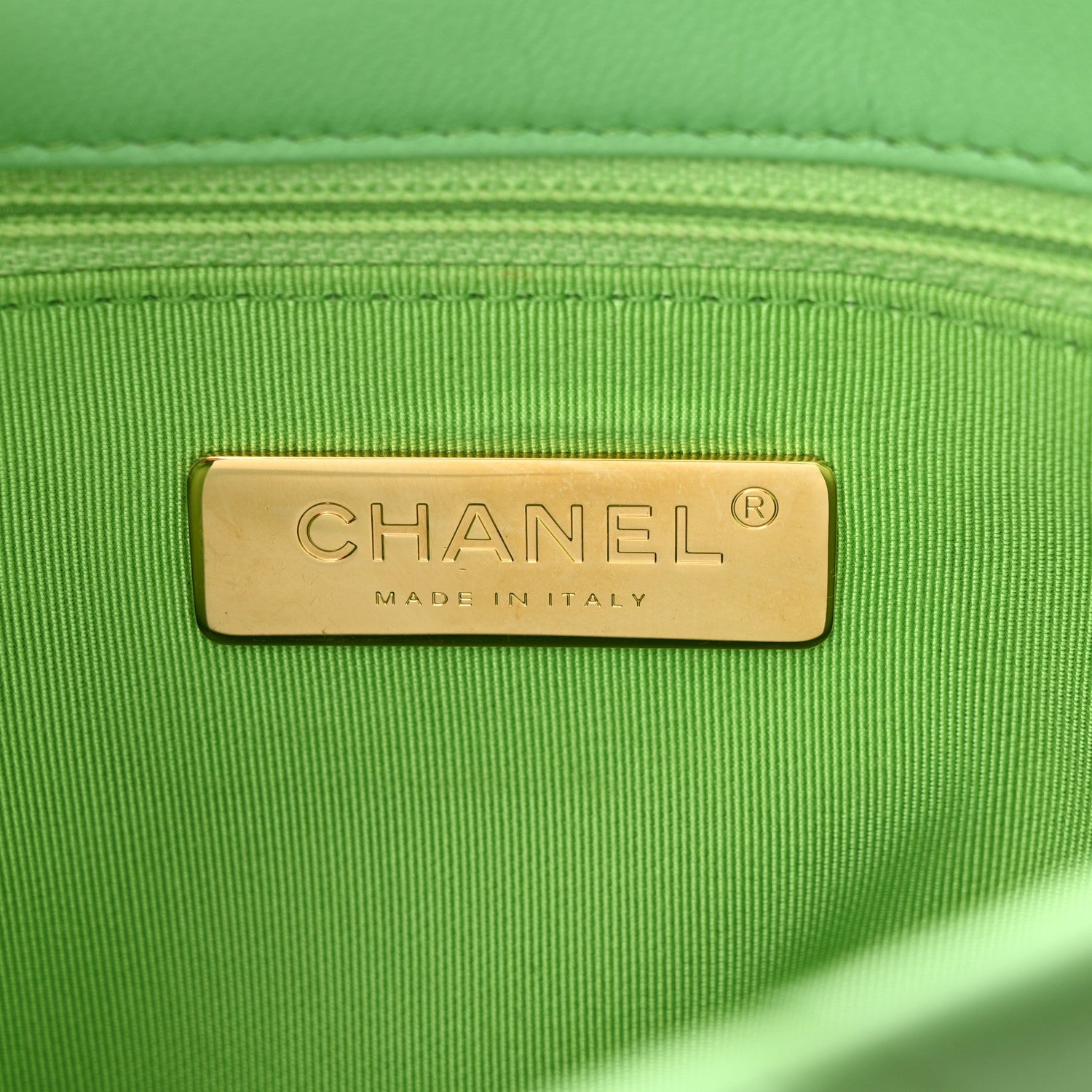 Chanel Lambskin Quilted Medium Chanel 19 Flap Green 6 of 11