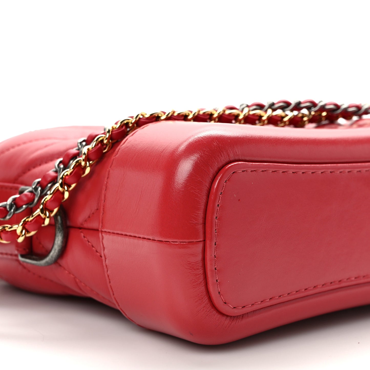 Aged Calfskin Chevron Quilted Small Gabrielle Hobo Red