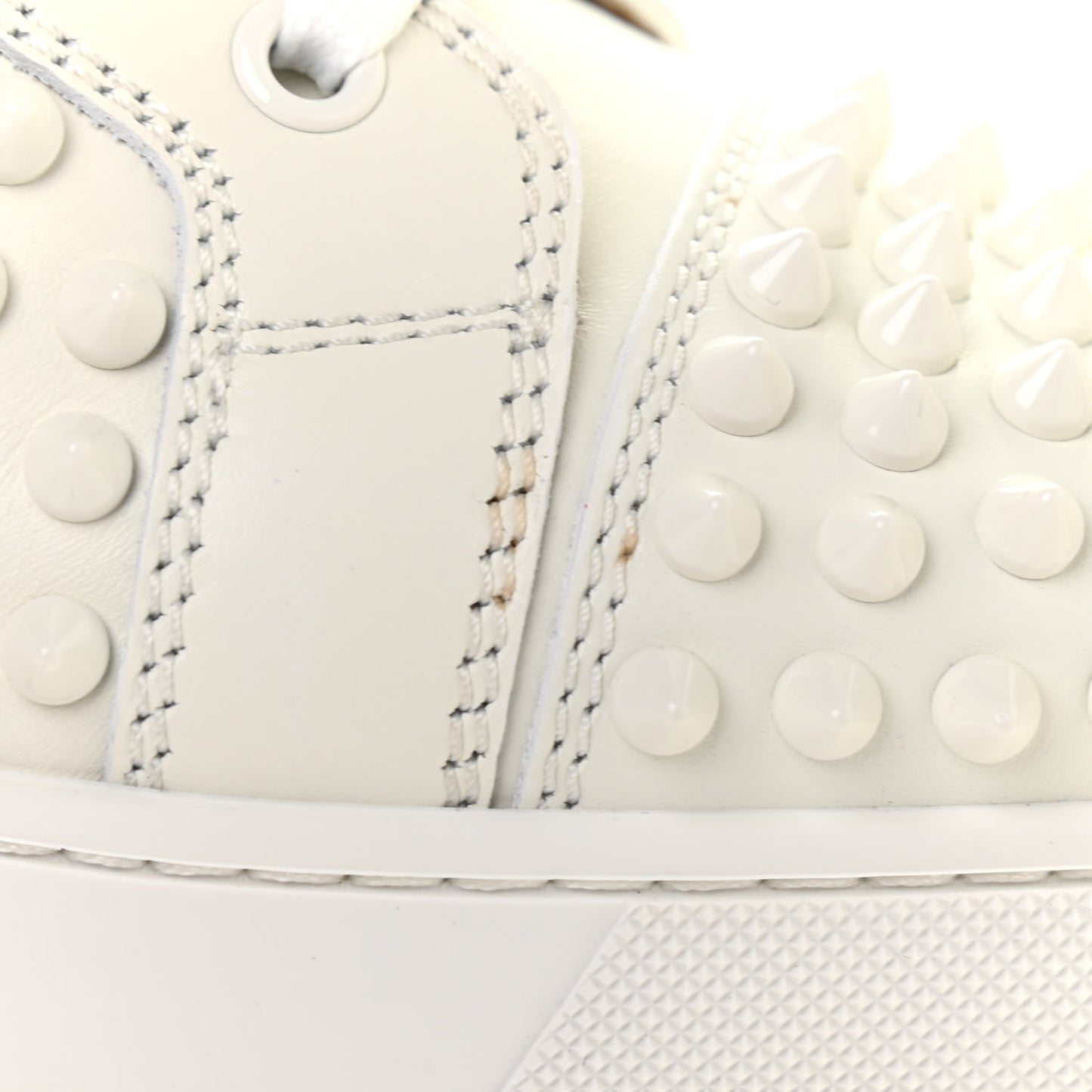 Calfskin Laminato Dino Spikes Yang Louis Flat Sneakers 37.5 Latte Gold