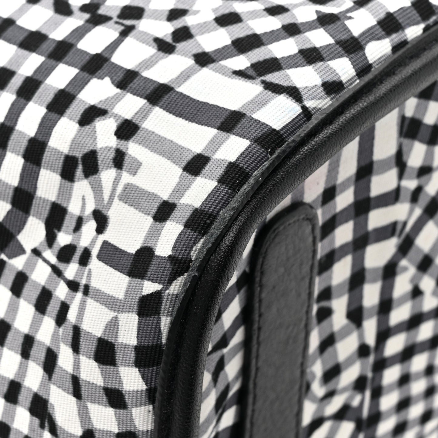 Visetos Medium Liz Reversible Shopper Tote Black