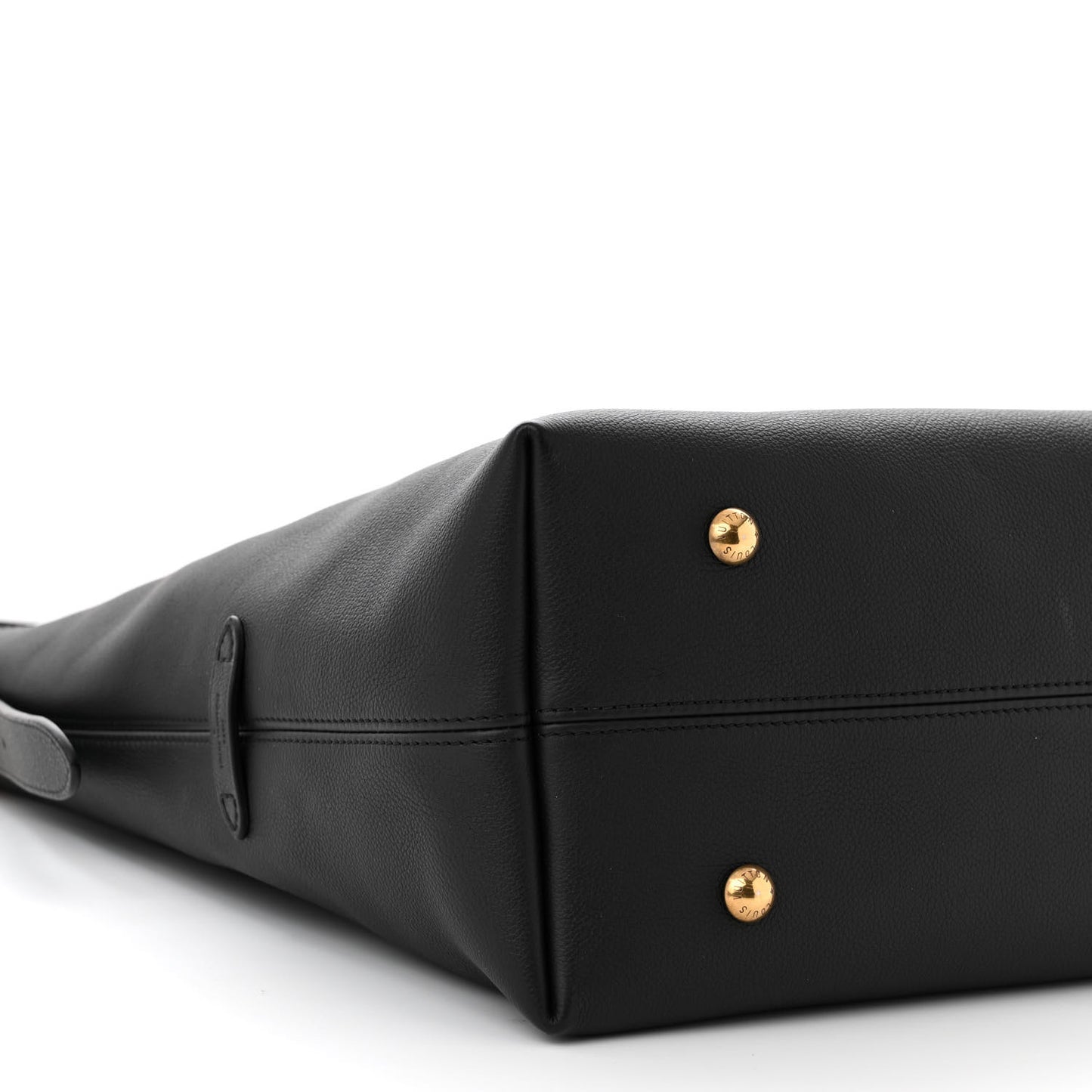 Grained Calfskin Low Key Hobo MM Black