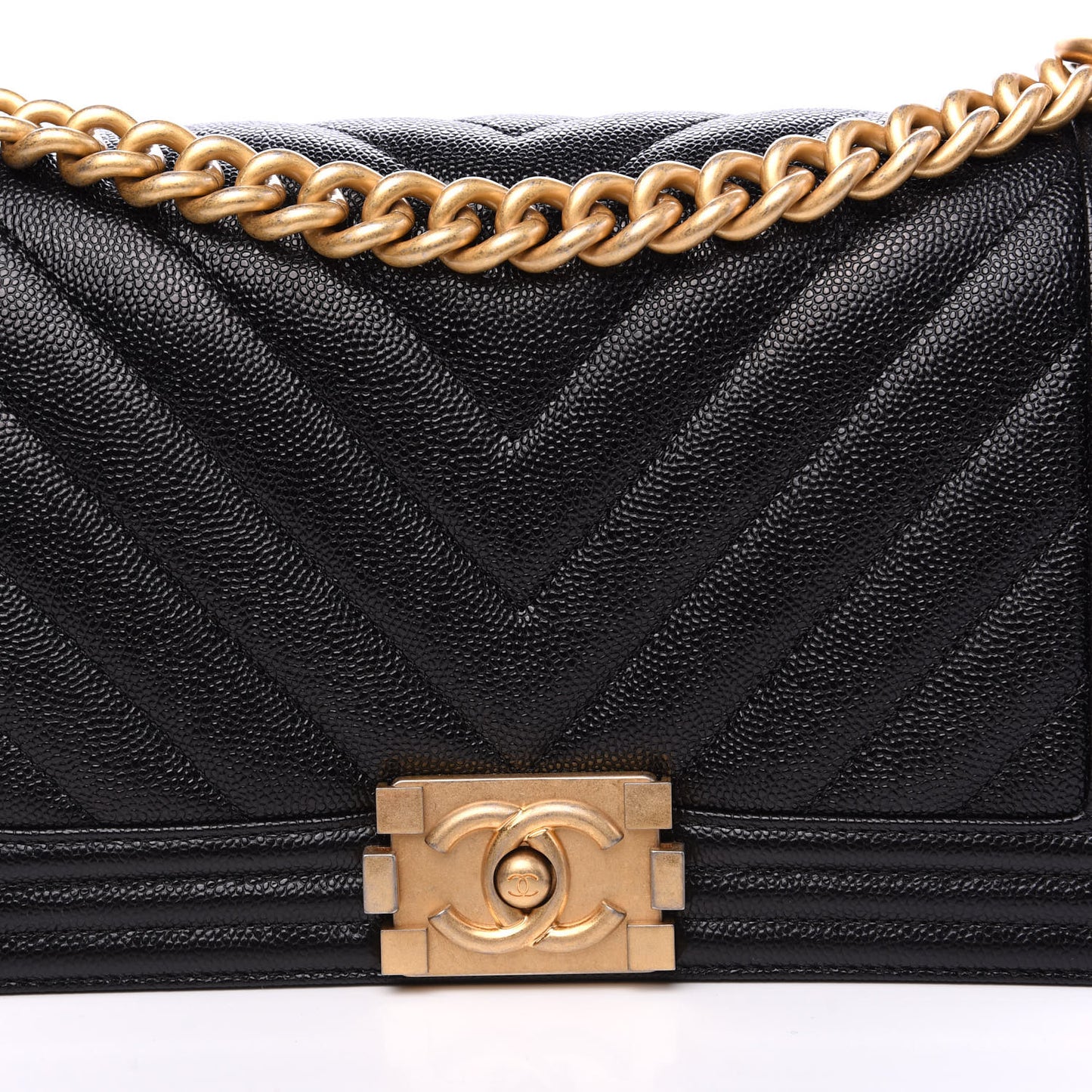 Caviar Chevron Quilted Medium Boy Flap Black