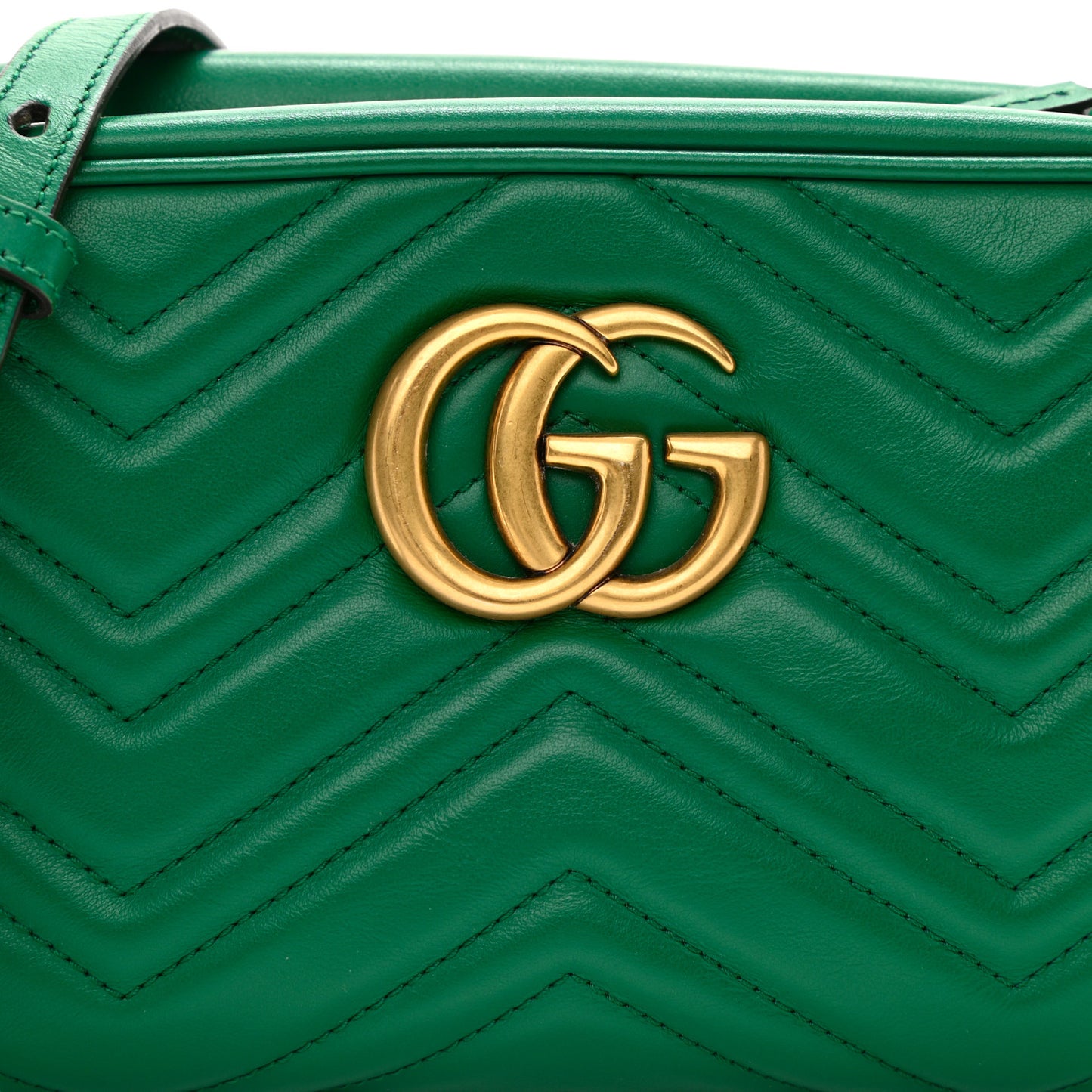 Calfskin Matelasse Small GG Marmont Chain Shoulder Bag Emerald Green