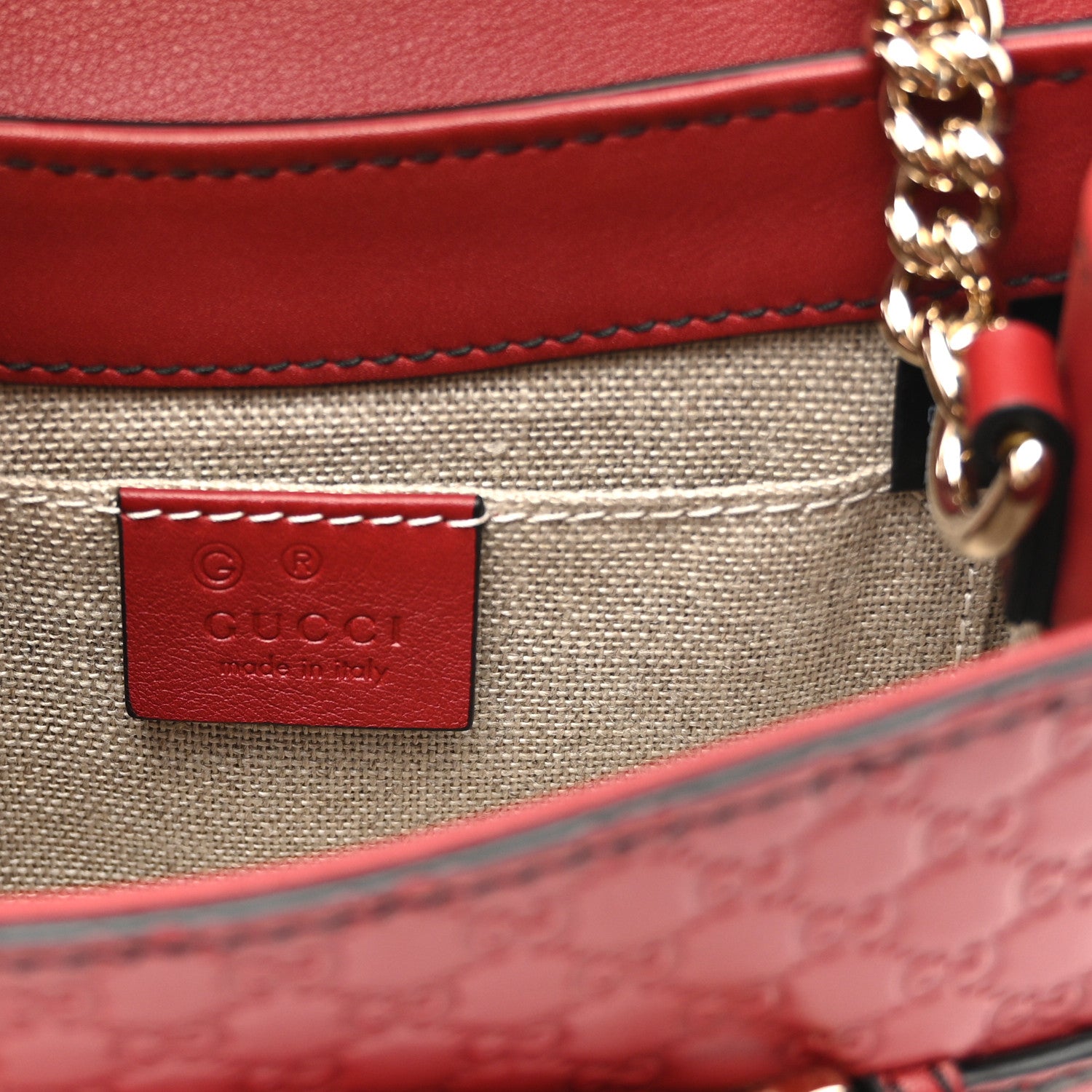 Gucci Soft Microguccissima Mini Emily Chain Shoulder Bag Rosso 6 of 10