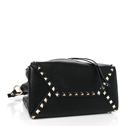 Valentino Garavani Grained Calfskin Rockstud Bucket Bag Black 4 of 9