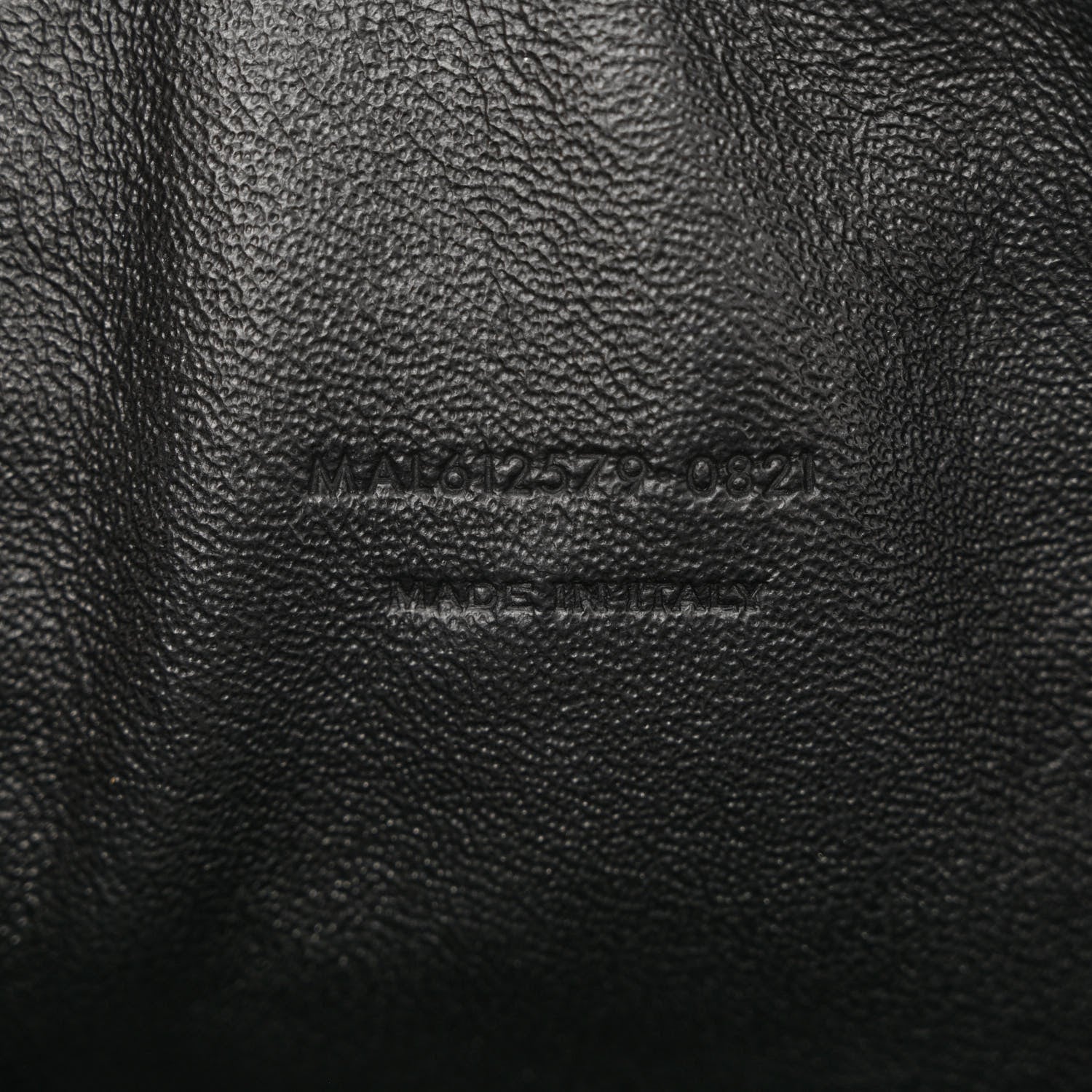 Saint Laurent Grain De Poudre Matelasse Monogram Mini Lou Camera Bag Crema Soft 7 of 10