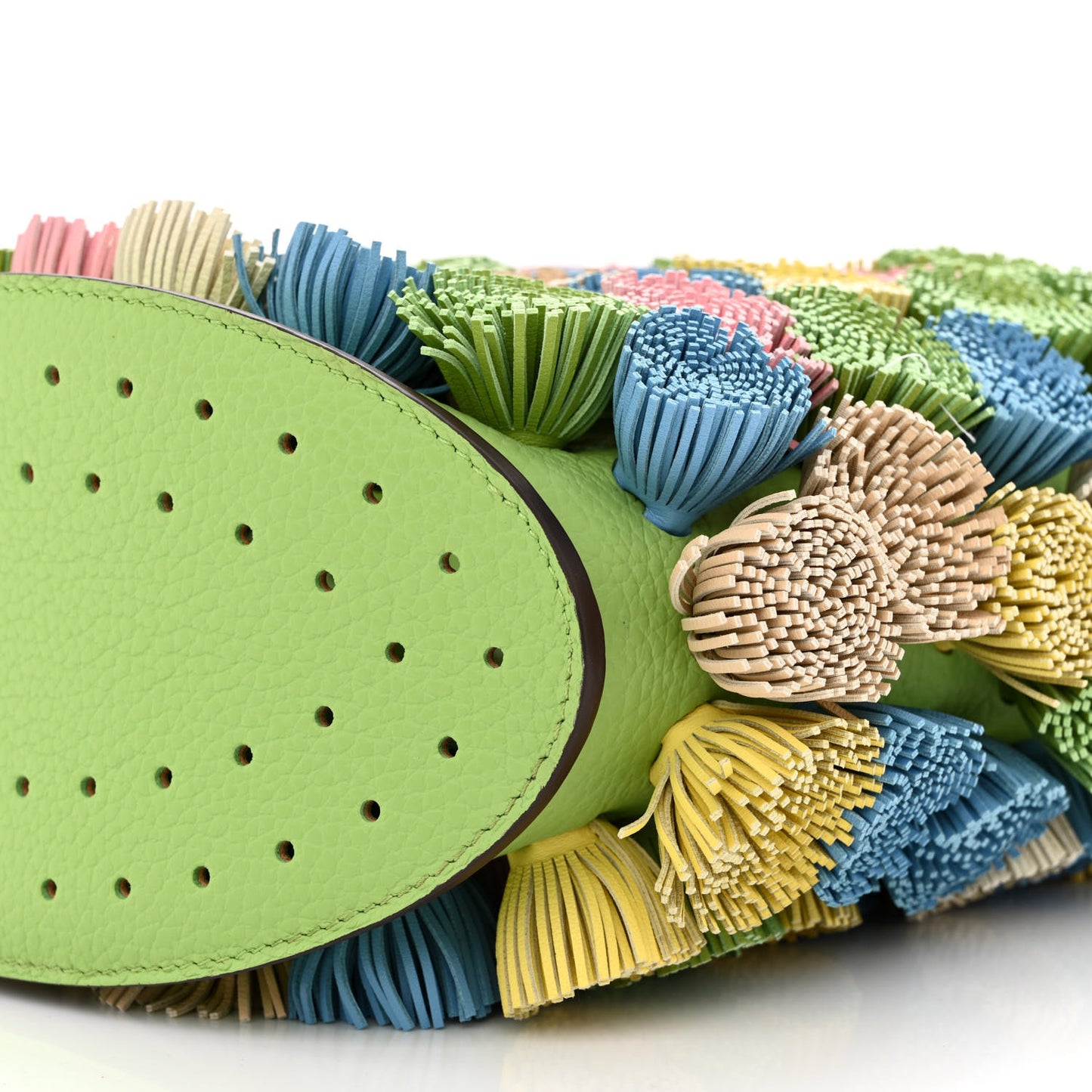 Taurillon Soft Mini Pompons Pin Bucket Multicolor Aloe