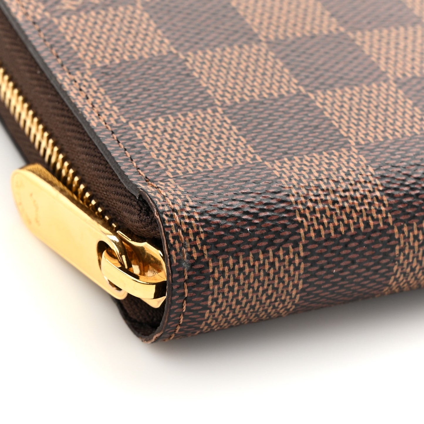 Damier Ebene Zippy Wallet