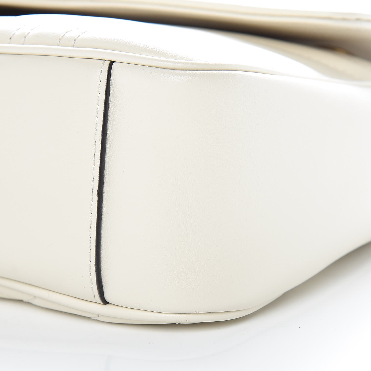 Gucci Calfskin Matelasse Small GG Marmont Shoulder Bag White 10 of 10