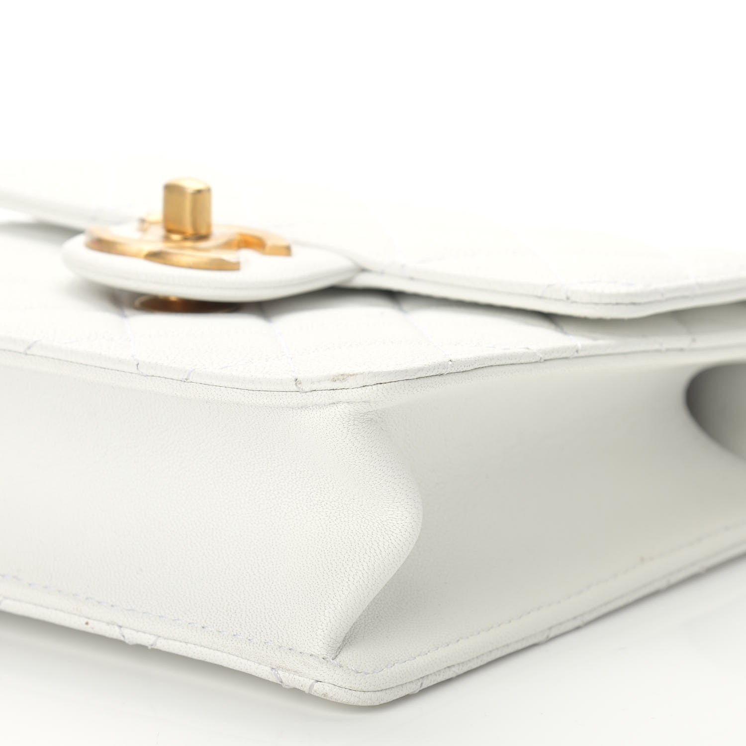 Chanel Lambskin Quilted Chic Pearls Flap White 9 of 9