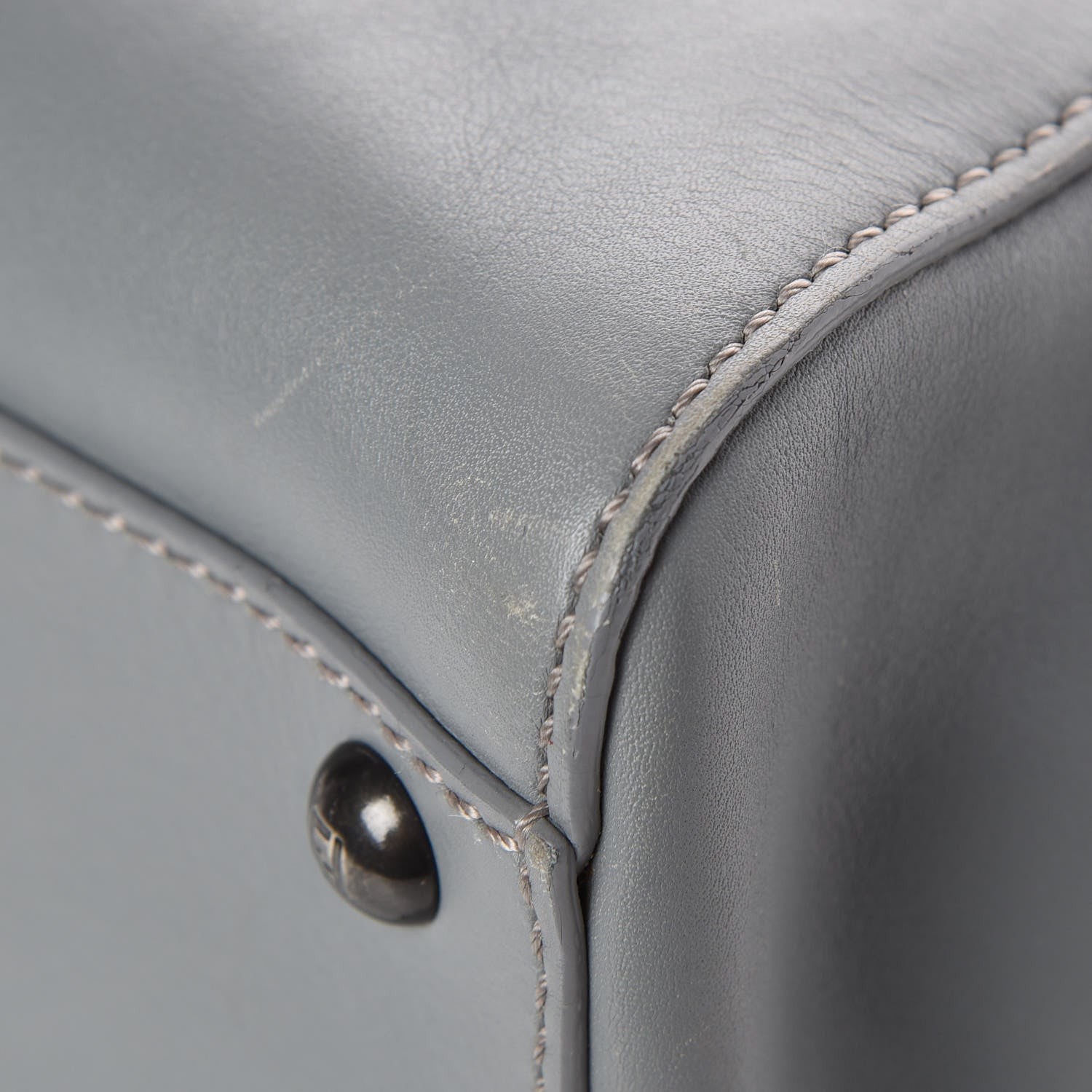 Fendi Vitello Suede Medium Peekaboo Iconic Satchel Grigio Chiaro 17 of 20