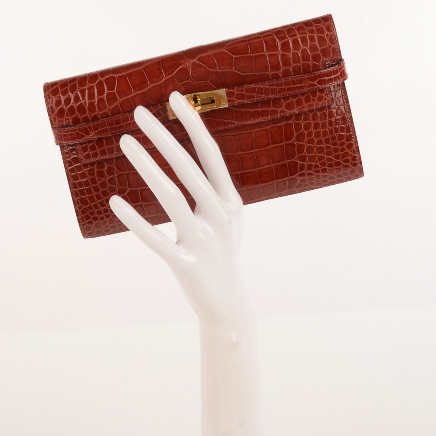Shiny Alligator Kelly Longue Wallet Rouge H