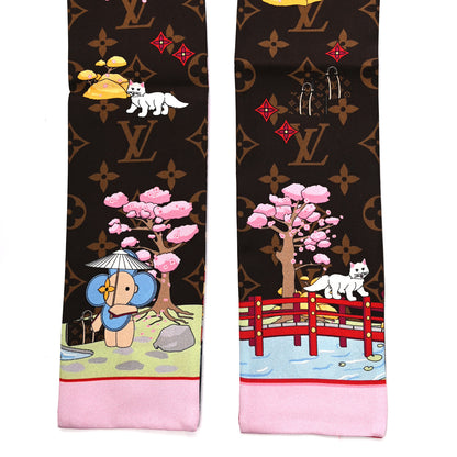 Louis Vuitton Silk Monogram 2021 Christmas Animation Japanese Garden Bandeau Marron 3 of 3