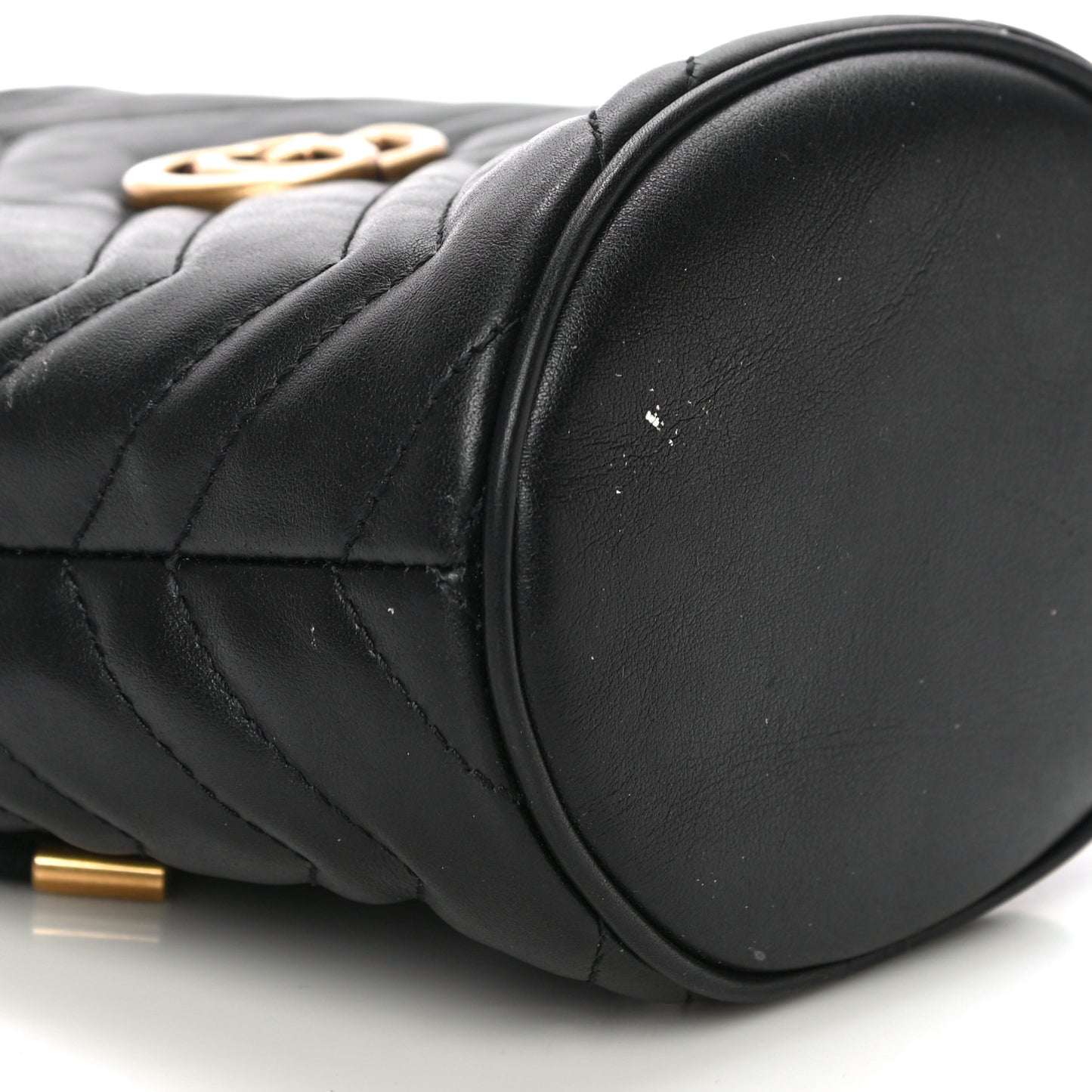 Calfskin Matelasse Mini GG Marmont 2.0 Bucket Bag Black