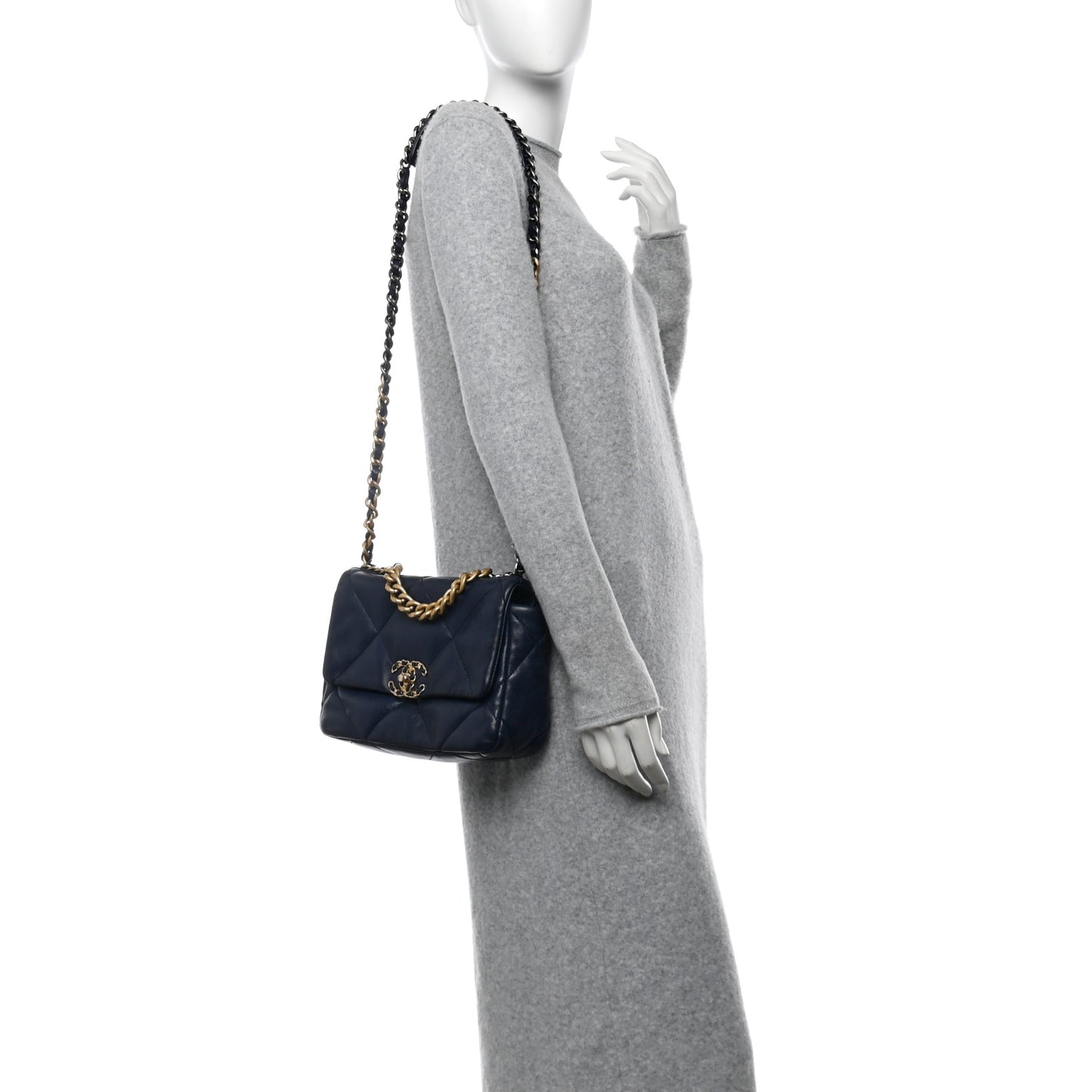 Goatskin Quilted Medium Chanel 19 Flap Navy Blue