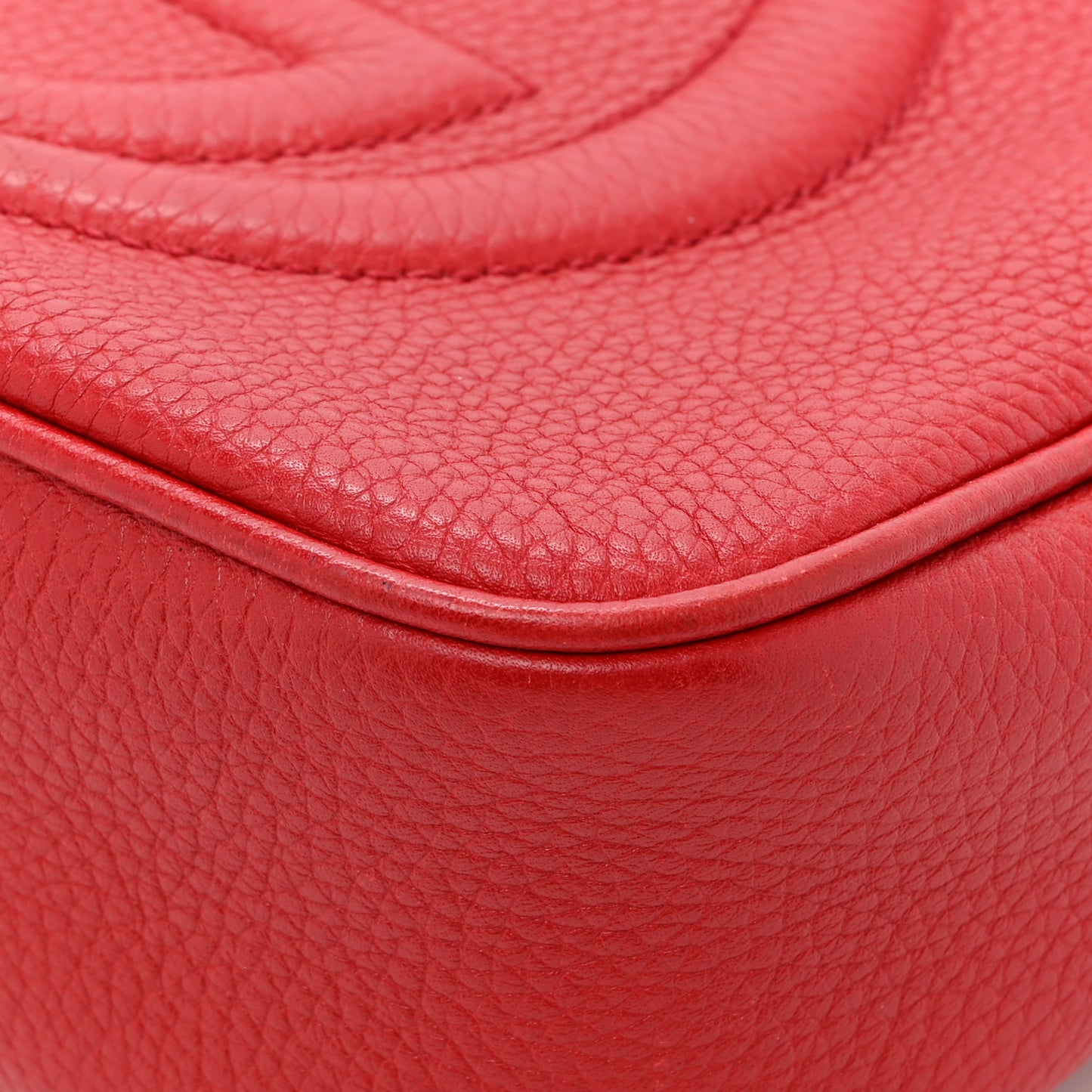 Pebbled Calfskin Small Soho Disco Bag Tabasco Red