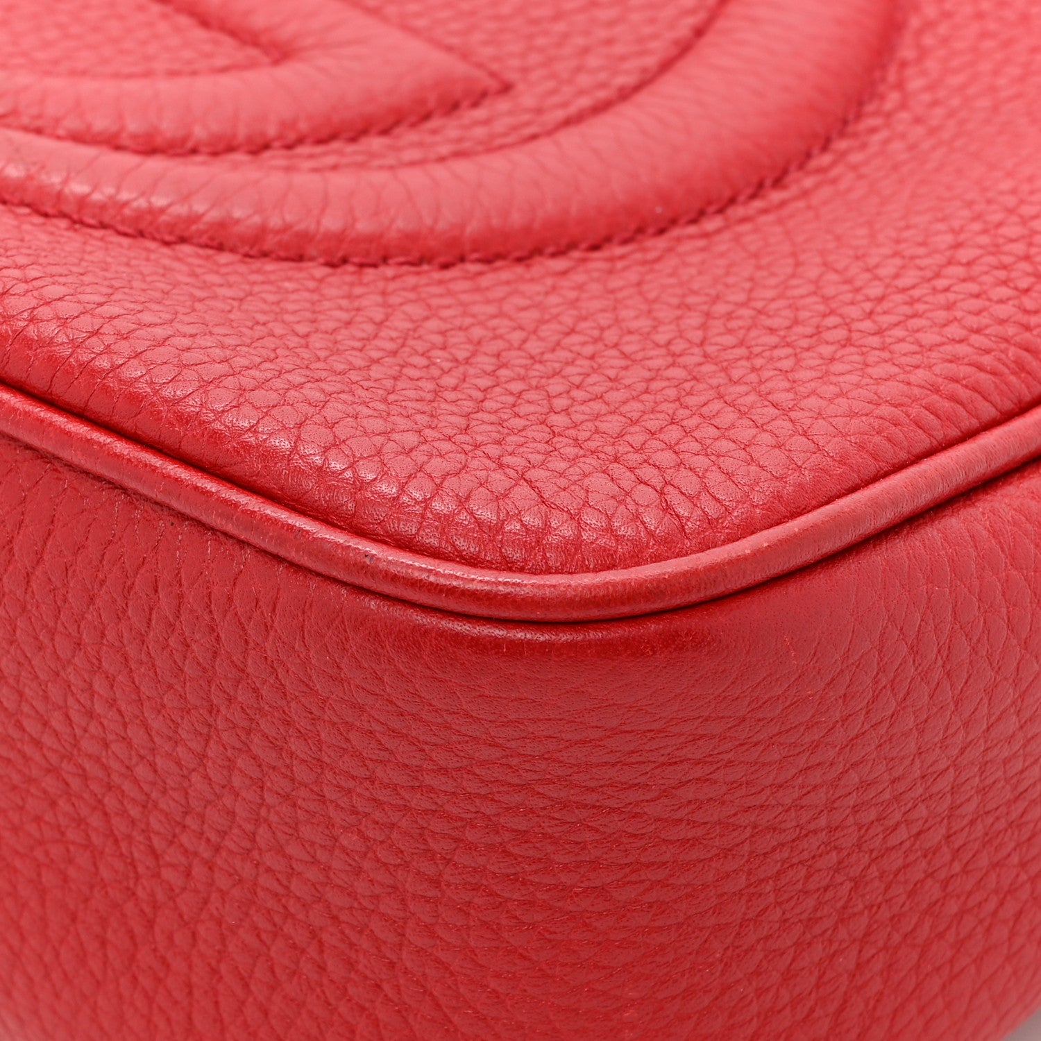 Gucci Pebbled Calfskin Small Soho Disco Bag Tabasco Red 11 of 13