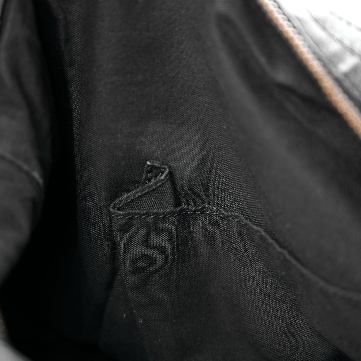 Agneau Classic Hardware Town Black