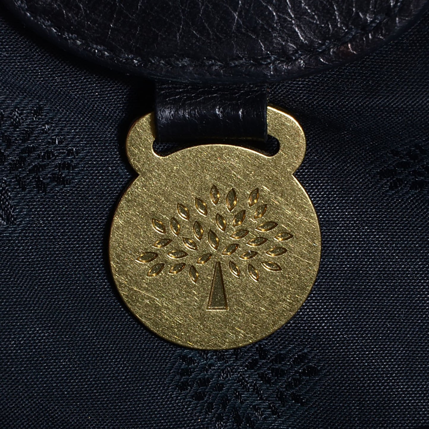 Soft Buffalo Oversized Alexa Black