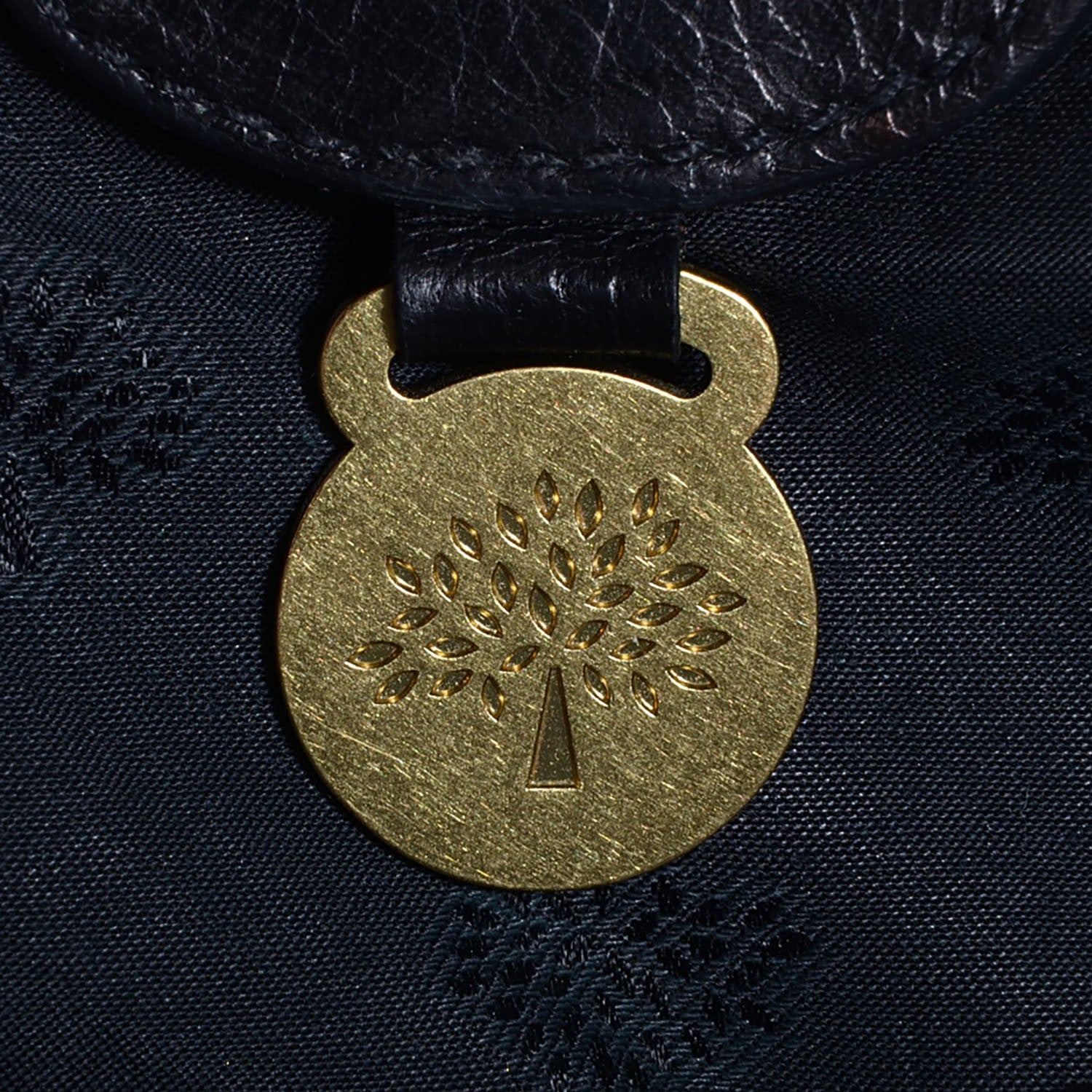 Mulberry Soft Buffalo Oversized Alexa Black 9 of 13