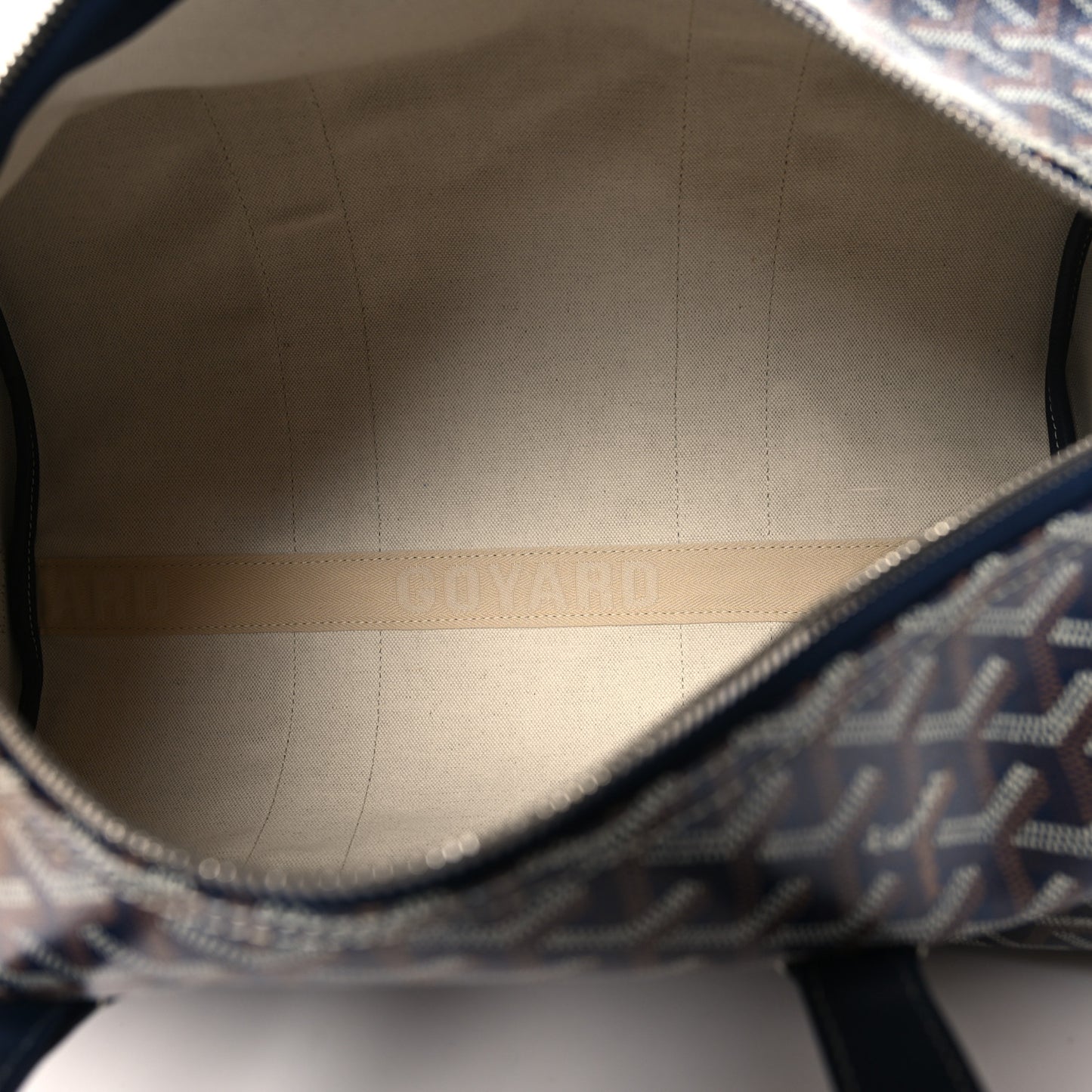 Goyardine Barrel 40 Sports Bag Navy