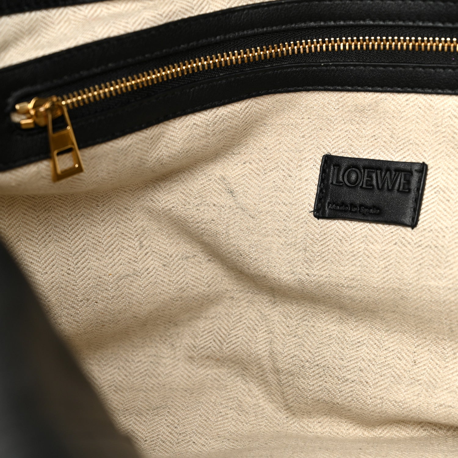 Loewe Calfskin Flamenco Knot XL Shoulder Bag Black 12 of 14
