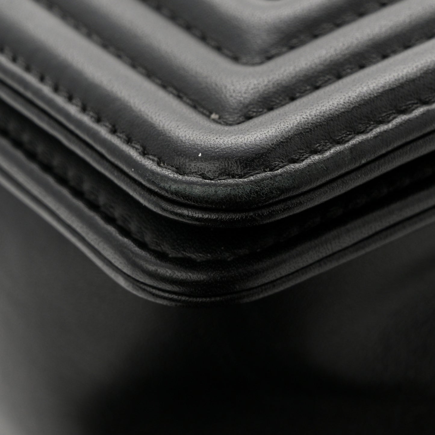 Calfskin Quilted New Medium Boy Flap Black