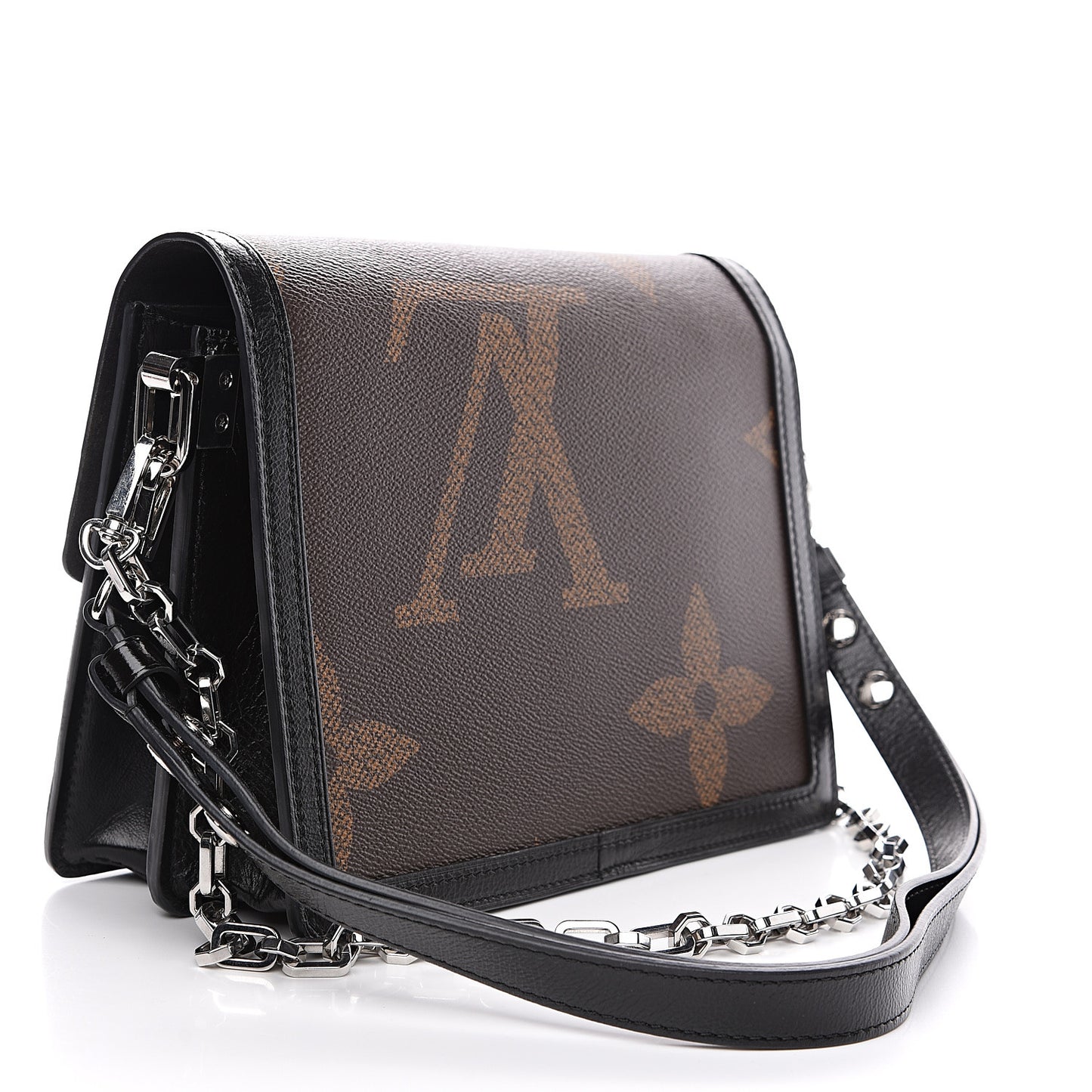Reverse Monogram Giant Dauphine MM