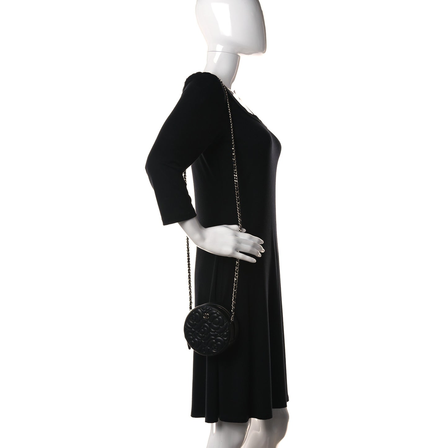 Lambskin Camellia Quilted Round Clutch With Chain Black