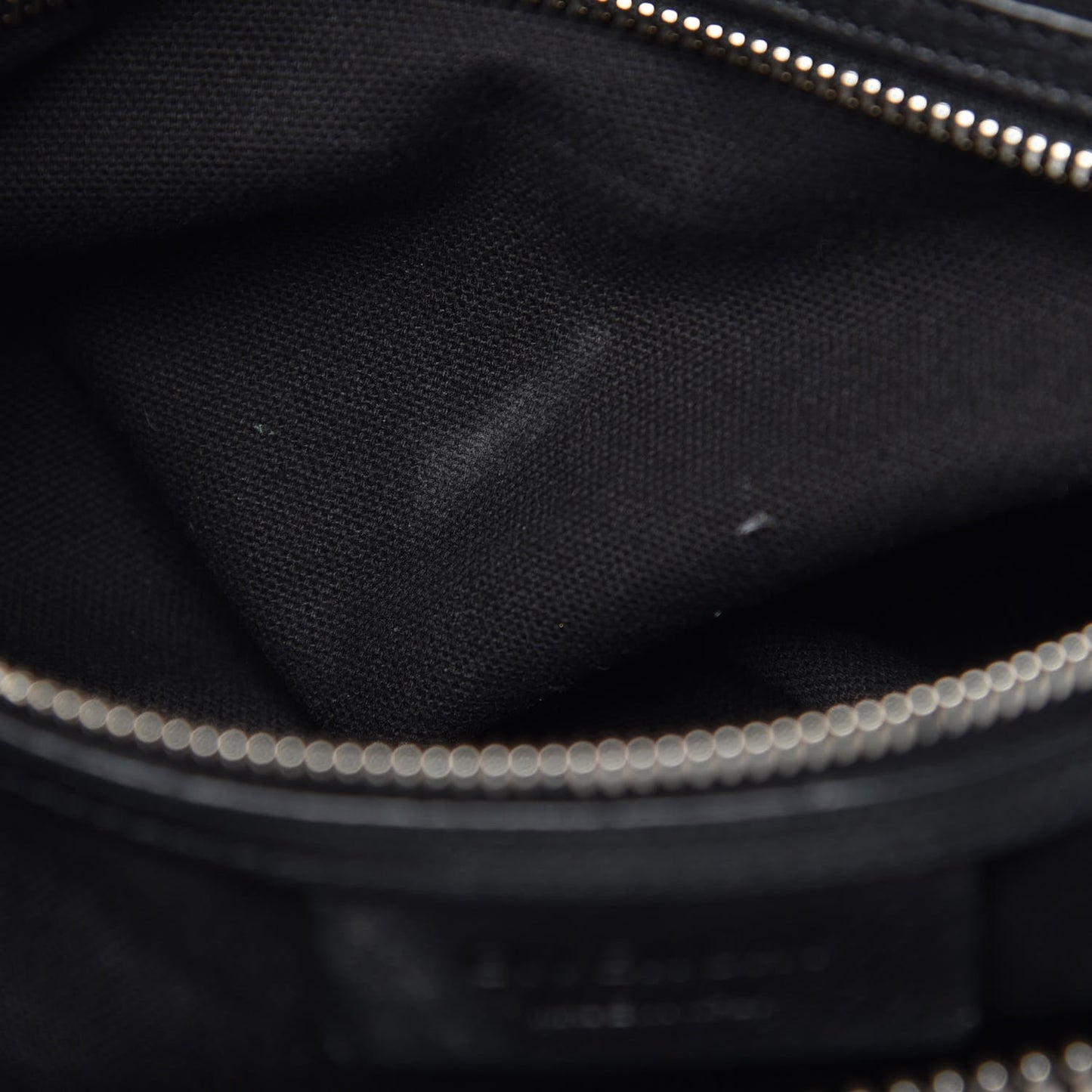 Sugar Goatskin Medium Antigona Black