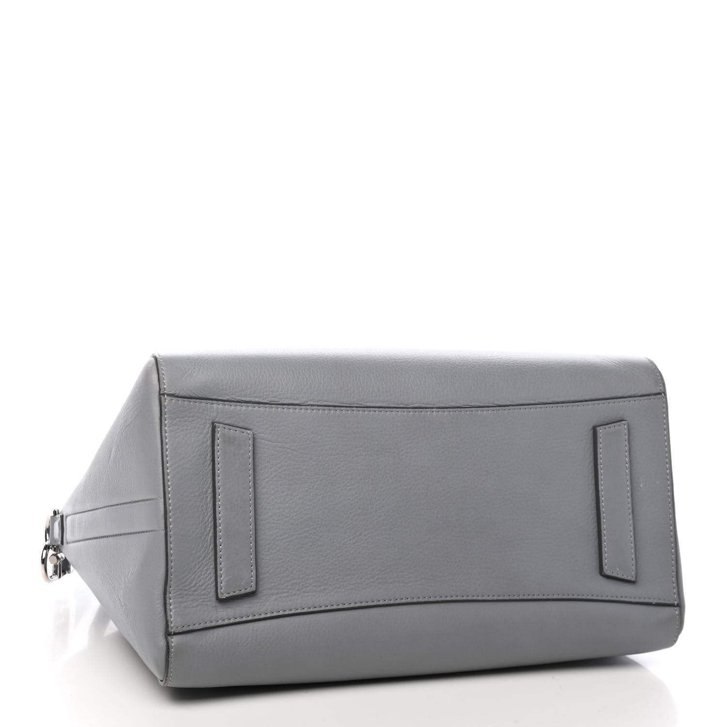 Givenchy Sugar Goatskin Kenya Metal Medium Antigona Pearl Grey 3 of 8